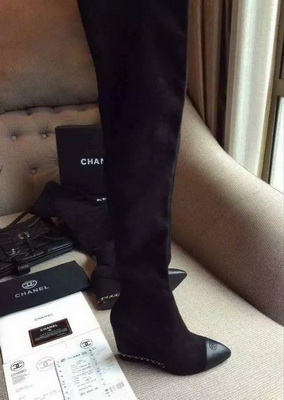 CHANEL Knee-high boots Lined with fur Women--003